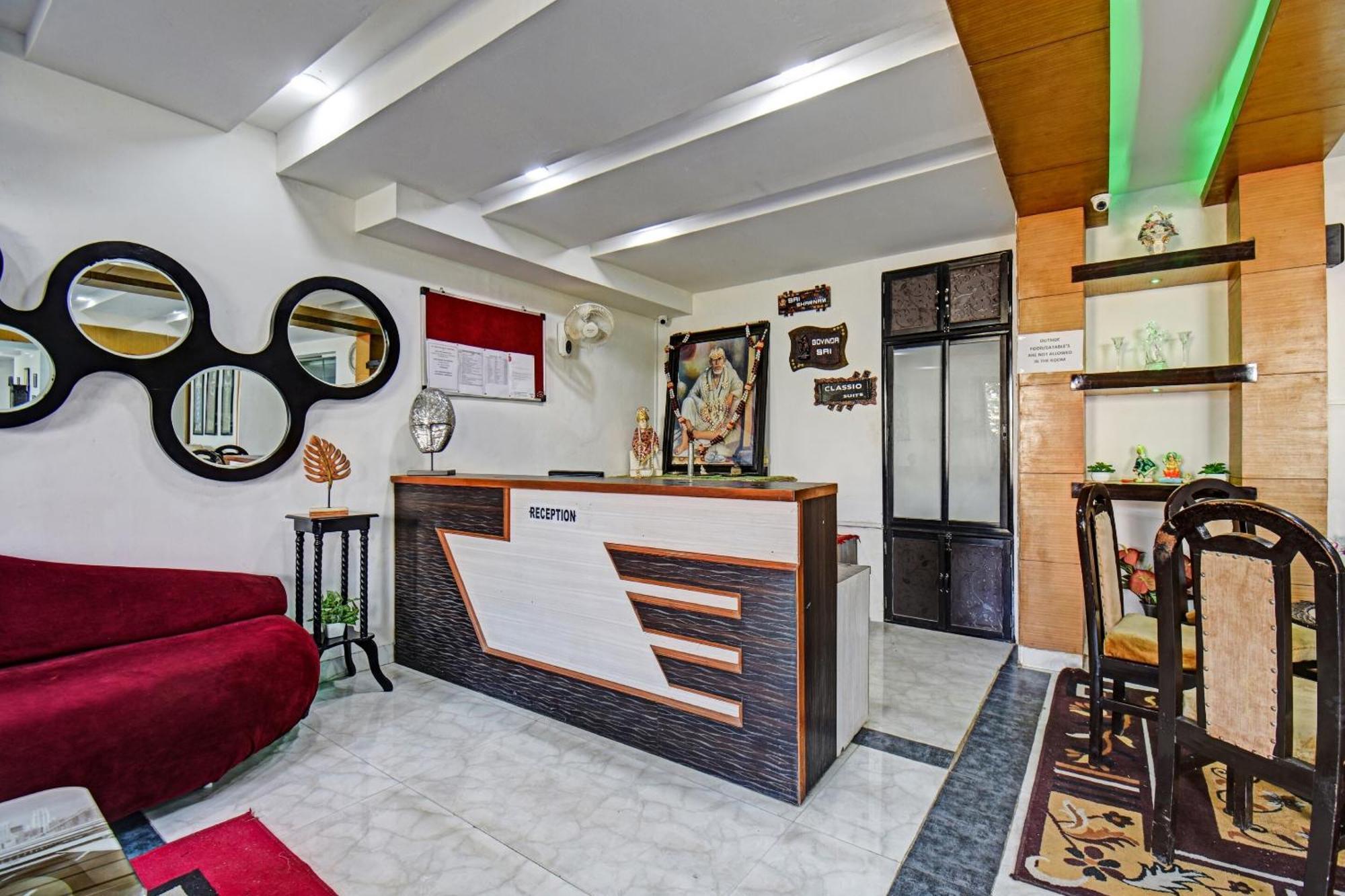 Townhouse Classio Suites Shirdi Exterior foto